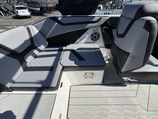 2027 YAMAHA JET 222 XD