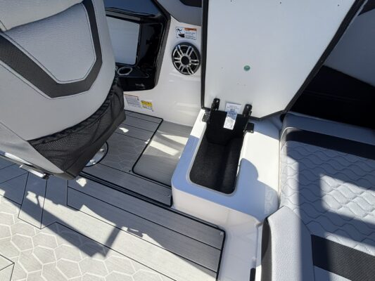 2027 YAMAHA JET 222 XD