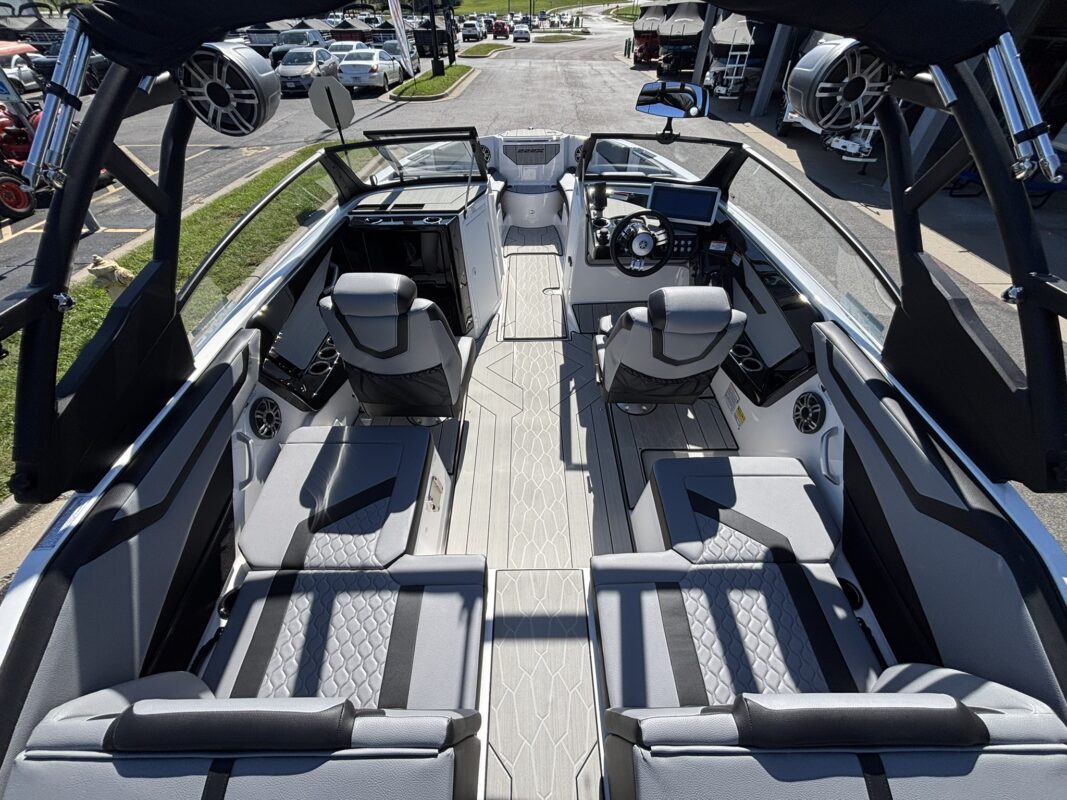 2027 YAMAHA JET 222 XD