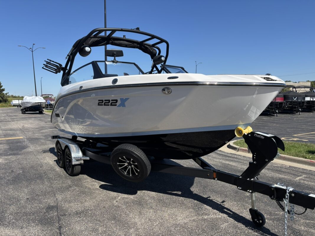 2027 YAMAHA JET 222 XD