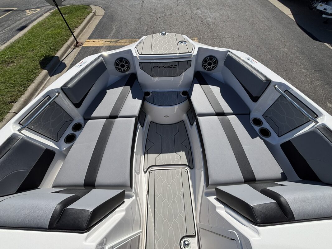 2027 YAMAHA JET 222 XD