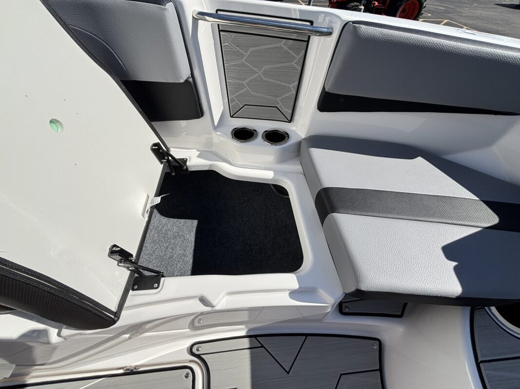 2027 YAMAHA JET 222 XD
