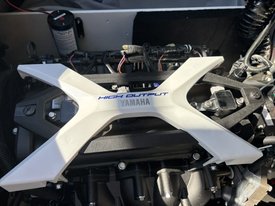 2027 YAMAHA JET 222 XD