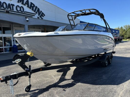 2027 YAMAHA JET AR 250