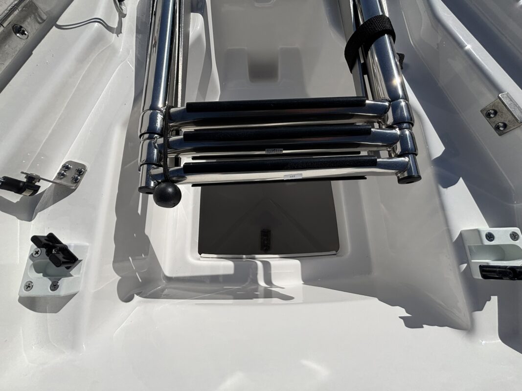 2027 YAMAHA JET AR 250