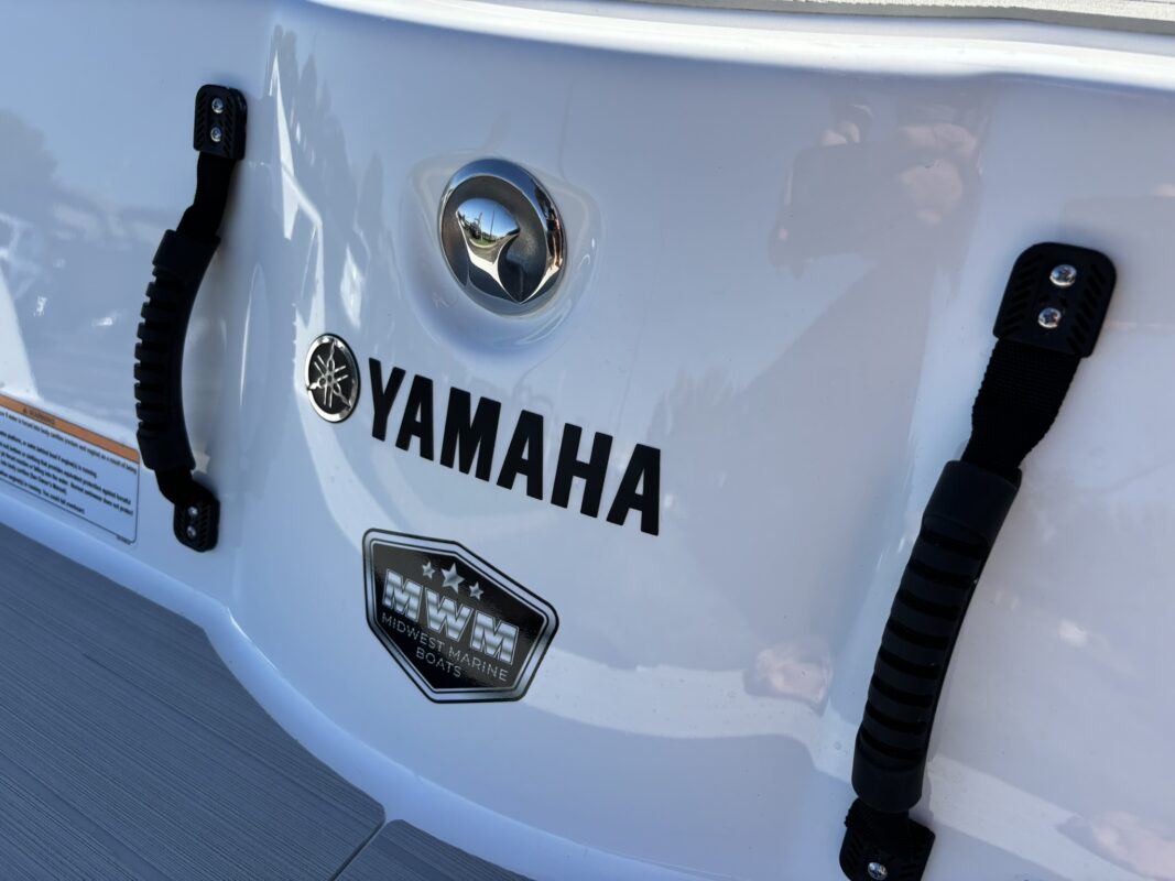 2027 YAMAHA JET AR 250