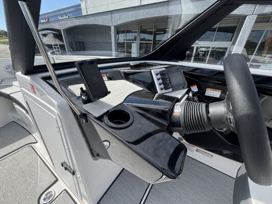 2027 YAMAHA JET AR 220