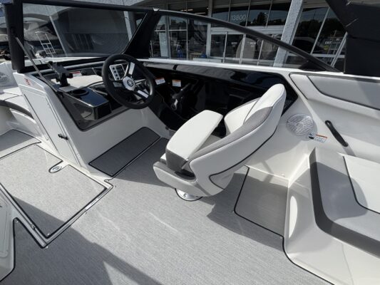 2027 YAMAHA JET AR 220